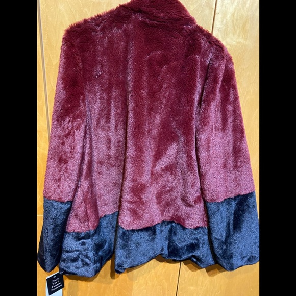 Trina Turk Faux Fur Jacket - Picture 3 of 5